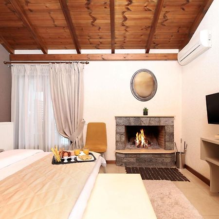 Asimina Guesthouse, Eptalofos Parnassos Zewnętrze zdjęcie