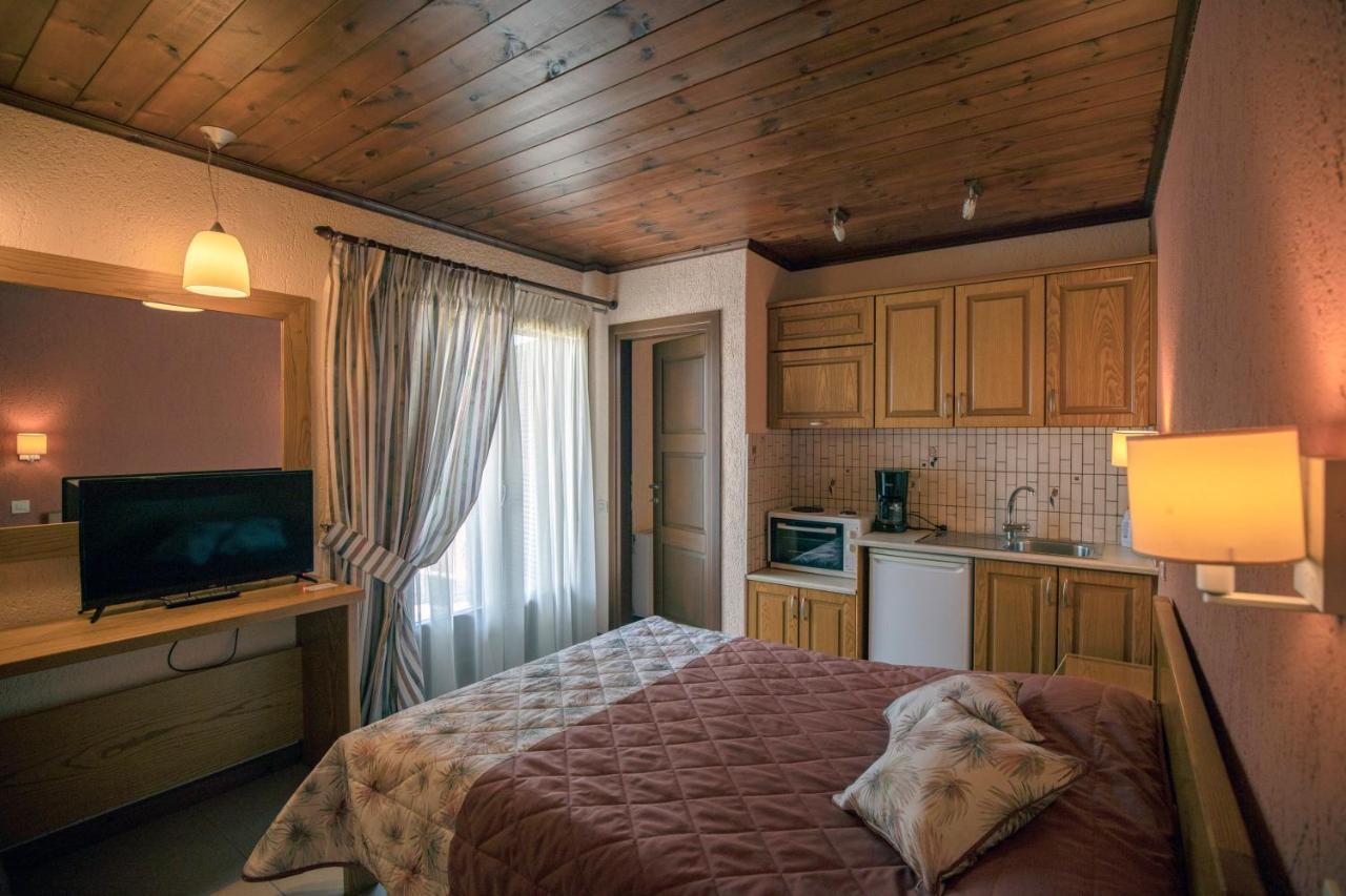 Asimina Guesthouse, Eptalofos Parnassos Zewnętrze zdjęcie