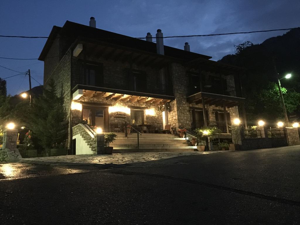 Asimina Guesthouse, Eptalofos Parnassos Zewnętrze zdjęcie